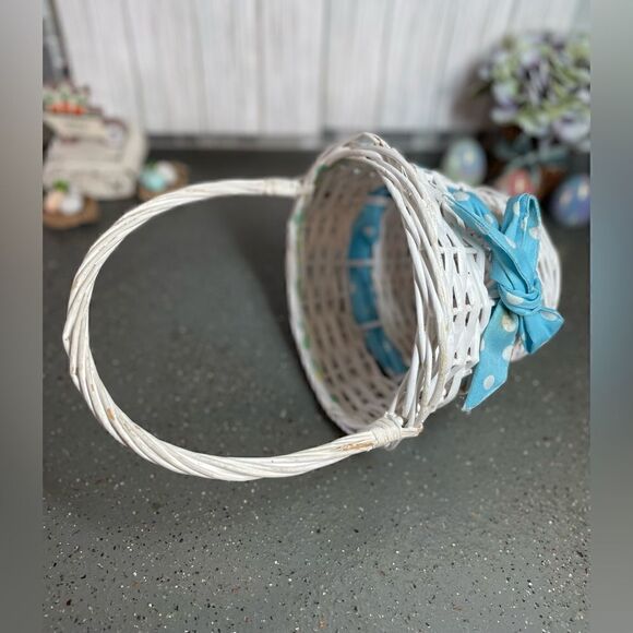 8” Basket White Round Intertwined Polka Dot Blue Ribbon & Bow EPC - Picture 9 of 12